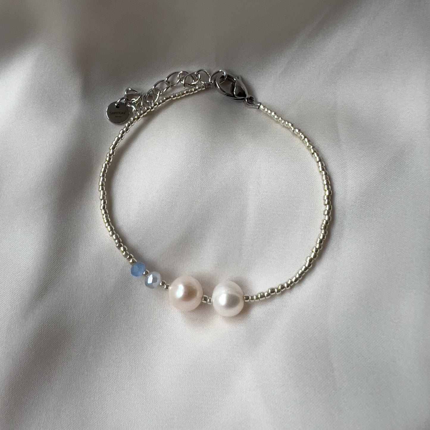 Tone armbånd
