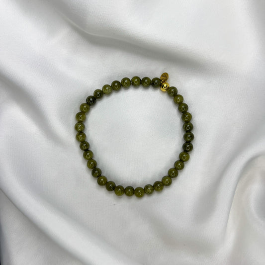 Armbånd Mats med grønne naturperler