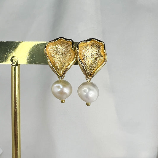 Øredobber - Gullblad - med ferskvannsperle