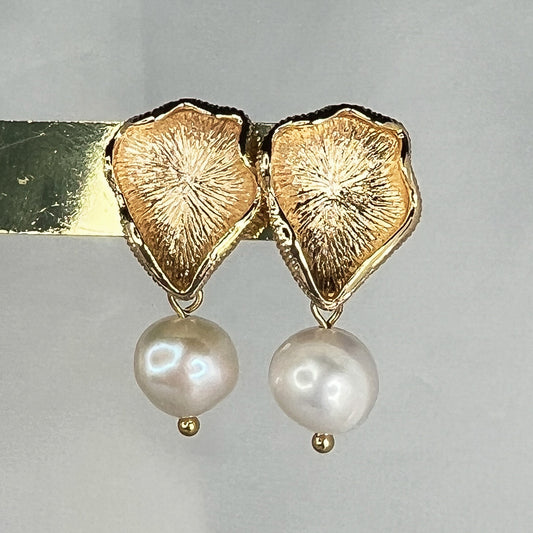 Øredobber - Gullblad - med ferskvannsperle