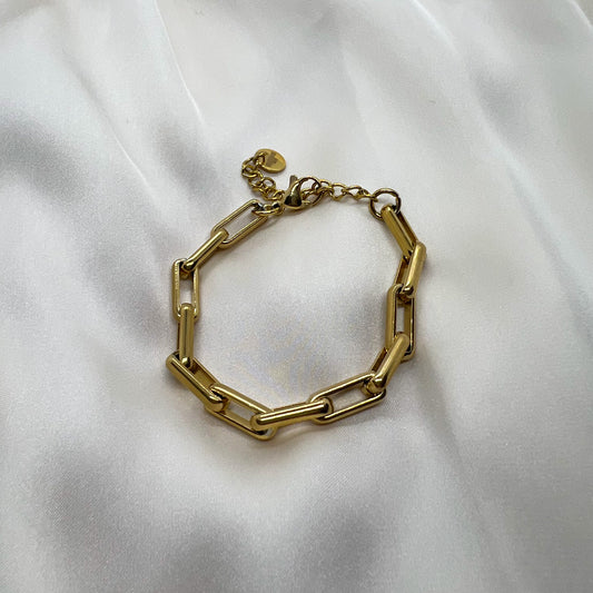 Armbånd Olivia – grovt lenkearmbånd i gull