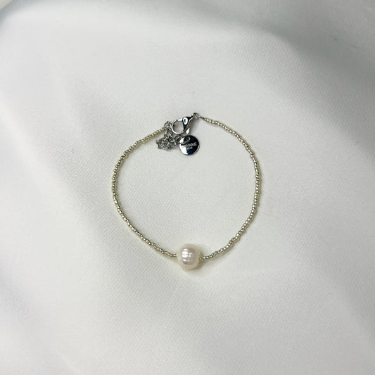Armbånd Unni med ferskvannsperle og lås