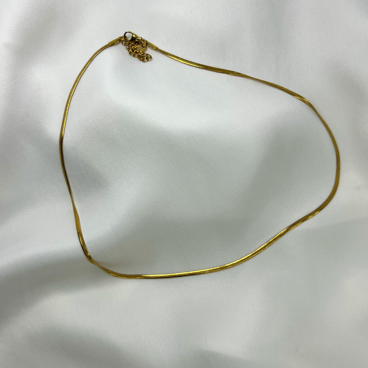 Halskjede snake chain i gull, 2 mm
