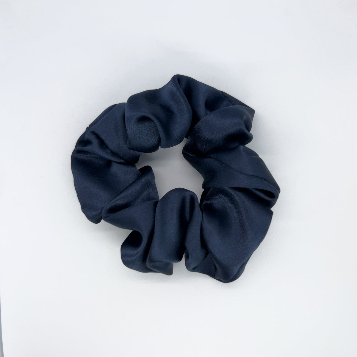 Scrunchie i 100 % silke, marineblå